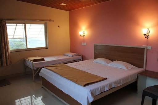 Swami Home Stay Exterior